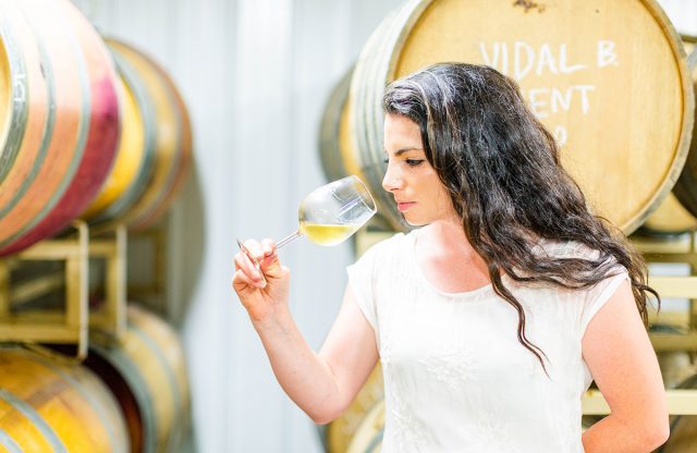 “This Jewish Family Has Been Making Honey Wine for 150 Years” – Kveller